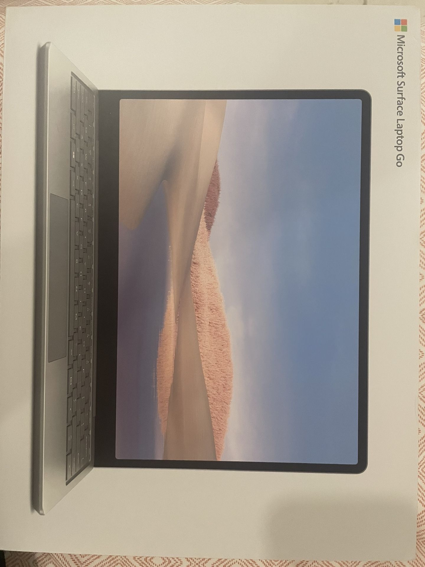 Microsoft Surface Laptop GO
