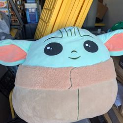 Jumbo Yoda Squismallow 