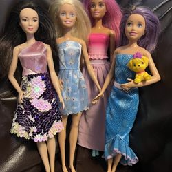 3 Barbie Dolls and Skipper