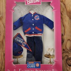 Barbie Fashion Avenue 1998 Limited Edition Chicago Cubs Outfit