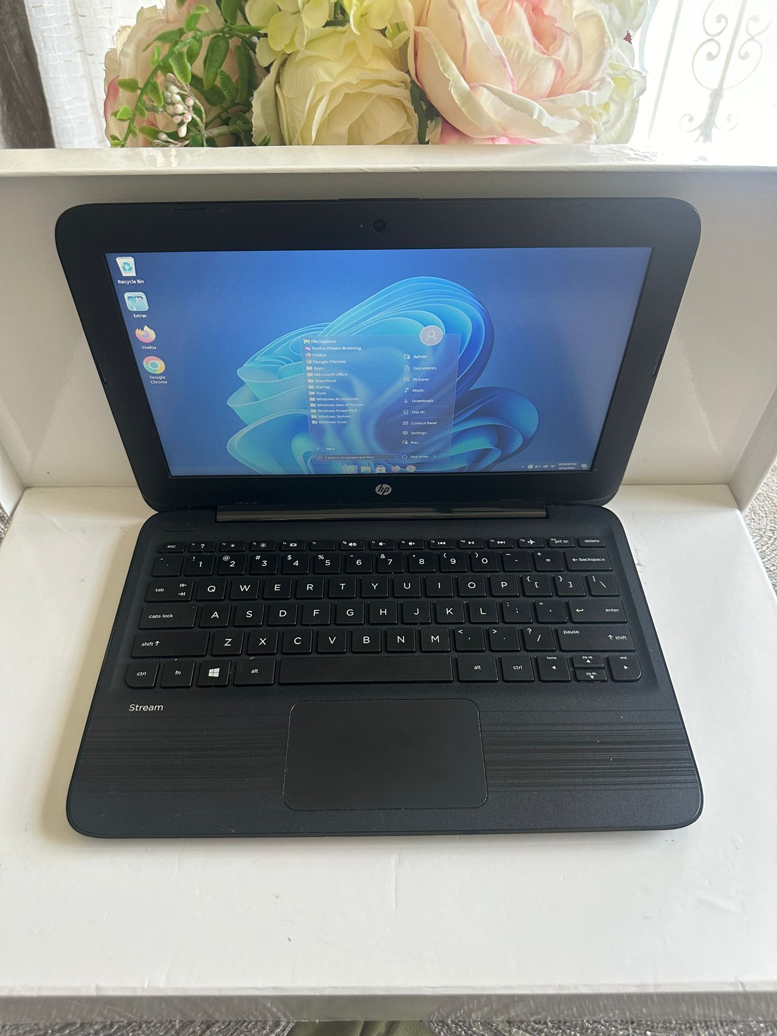 HP Pavilion 11 Notebook Laptop 11” Intel Pentium  Windows 11 and Office - $59