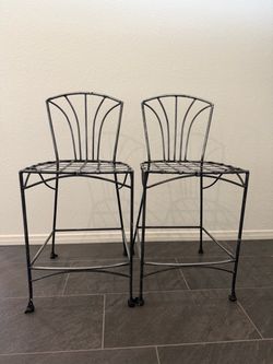 Vintage wrought iron bar stools