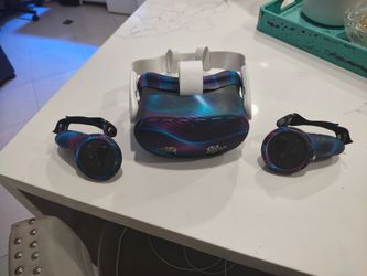 Meta Quest 3s excellent condition barely used