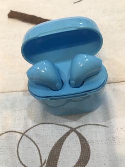 Polaroid True Wireless Bluetooth Airpods With Charging Case