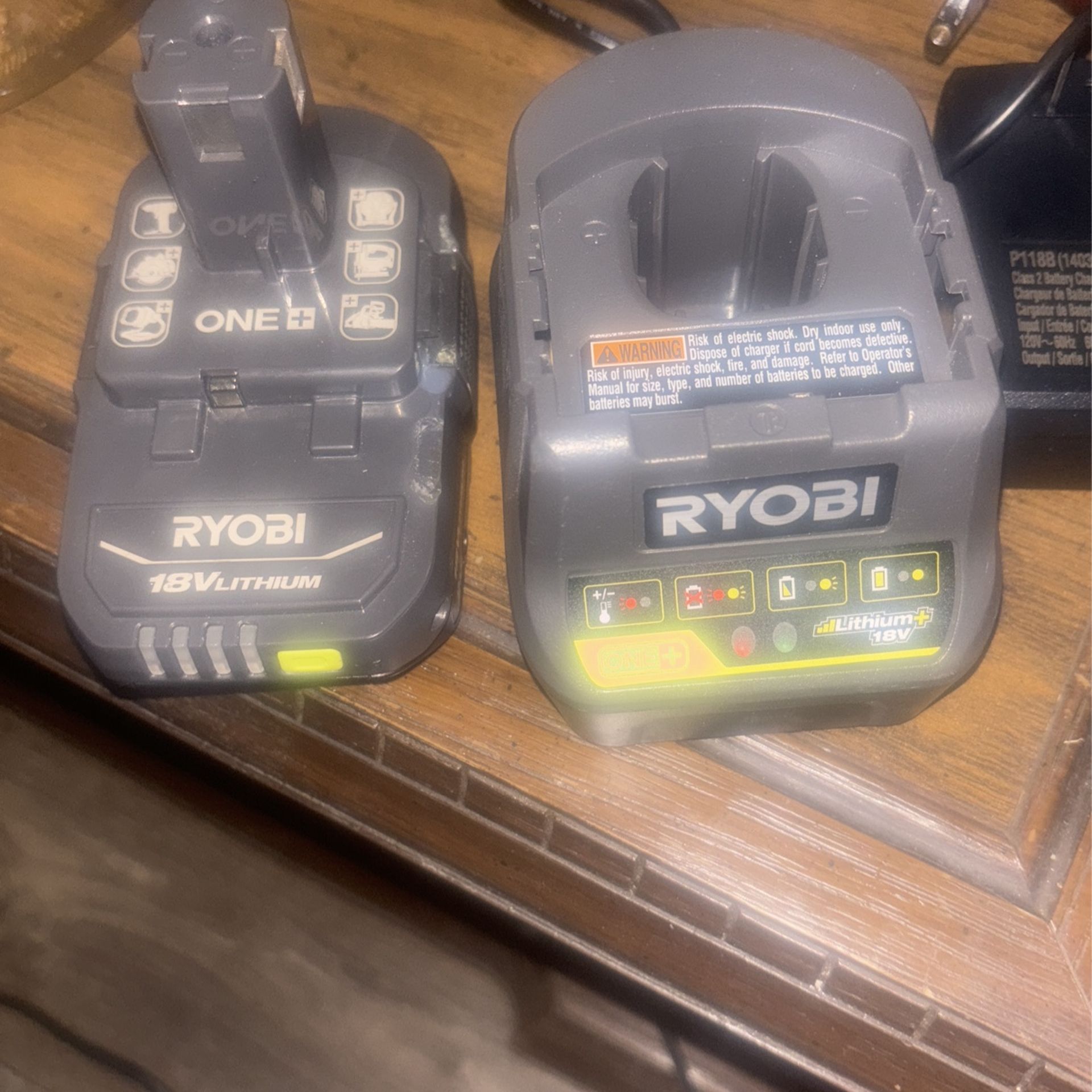 New Ryobi Battery 18v2ah Plus Charger