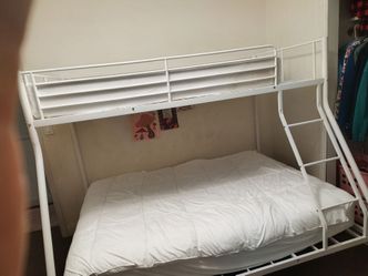 bunkbed fullsize twin top