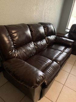 Reclining sofas ✨very good condition
