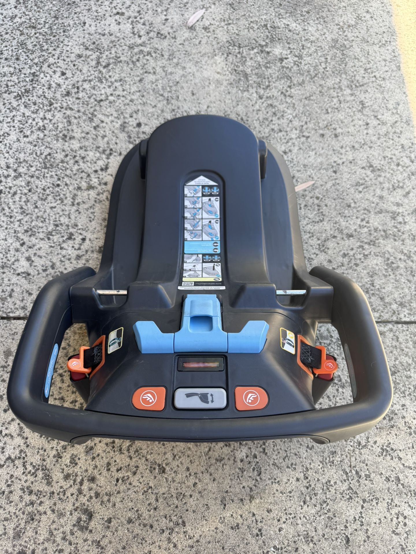 UppaBaby Mesa Car Seat Base(s) - 4 For Sale! Excellent Condition