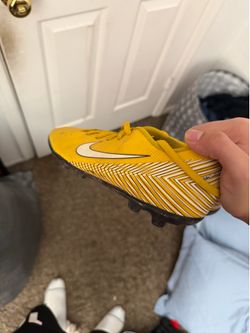 Size 7 Nike mercurial Neymar jr soccer cleats