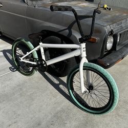 DK Semi-Pro Racing BMX