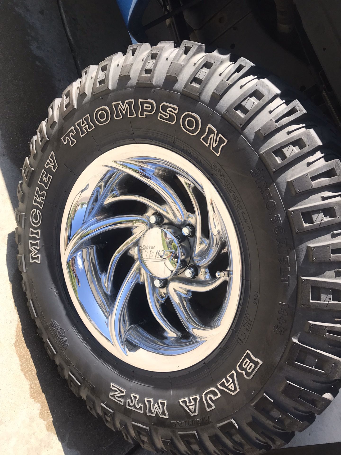 Mickey Thompson Baja MTZ 31x10.5 r15 LT tires on 15 inch Eagle Alloy Rims 139.7x15 bolt pattern