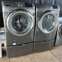 Samsung front load washer & dryer set : todo le funciona perfecto