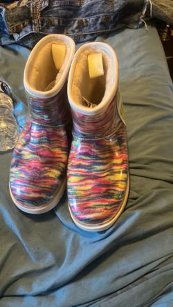 Uggs size 6