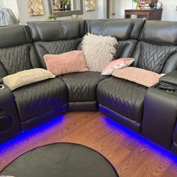 Black Leather Sectional 
