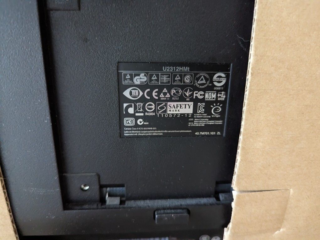 Computer Monitor Dell U2312HMt