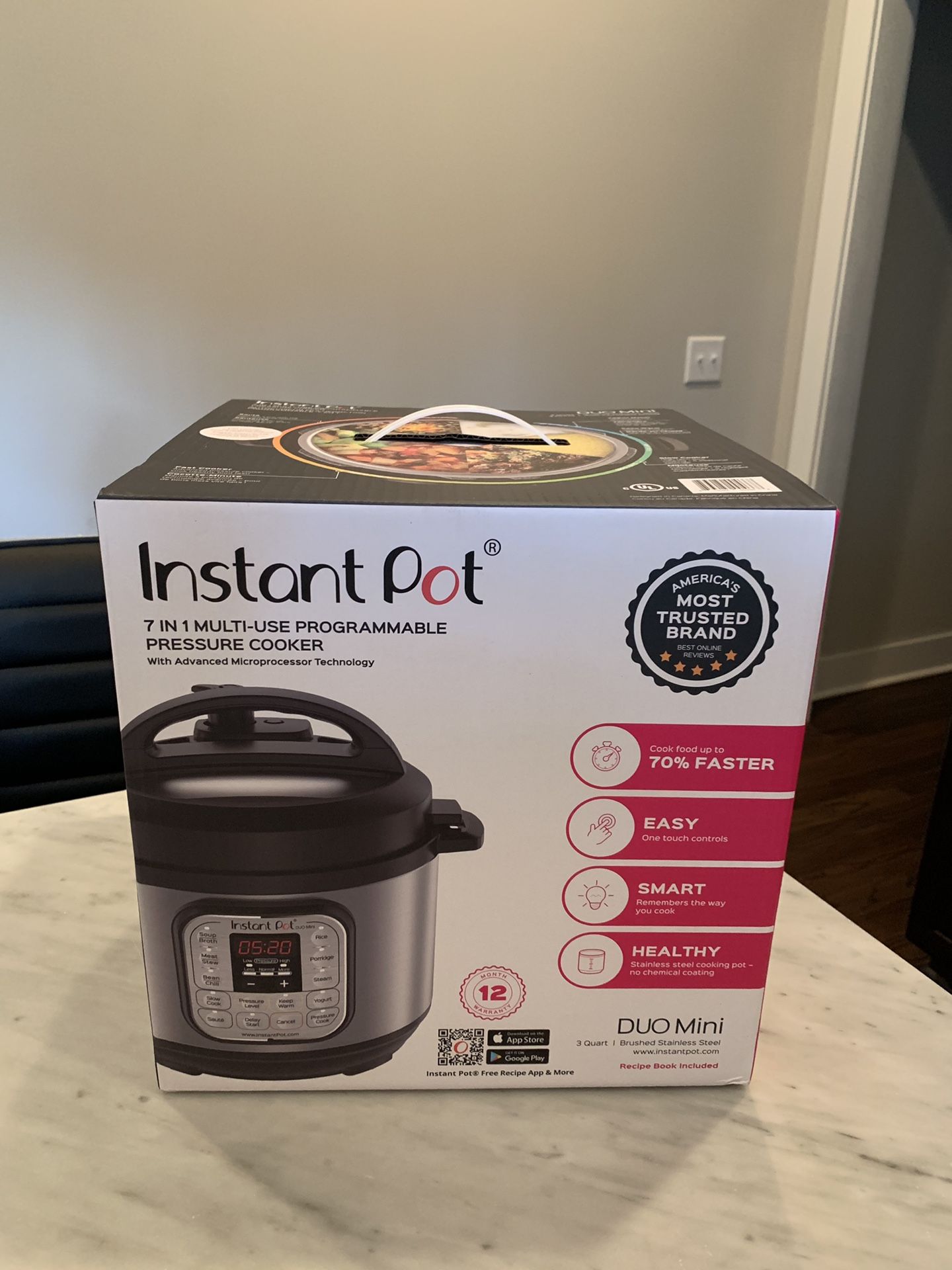 Instant Pot Duo Mini 3 Qt Pressure Cooker for Sale in Nashville, TN
