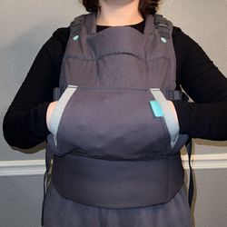 Baby Wear / Carrier 