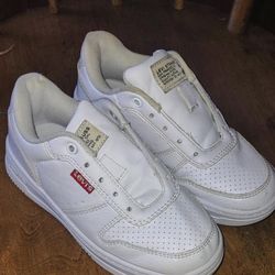 3 Pairs Of Shoes $8 Each Unisex Toddler 