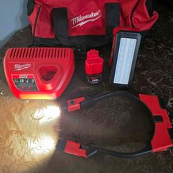 M12 ROVER Service and Repair Flood Light neck light and magnetic light with charger Milwaukee with tool bag
