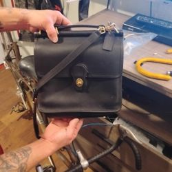 Vintage Coach Purse That's