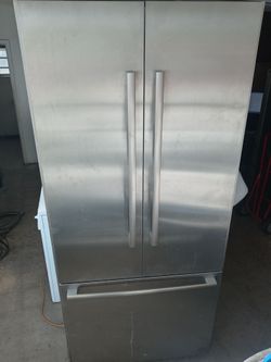 KITCHEN AID FRENCH DOOR REFRIGERATOR