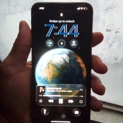 iPhone 11 pro Max - AT&T Apple 