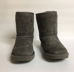 UGG Kids Boots Size 3