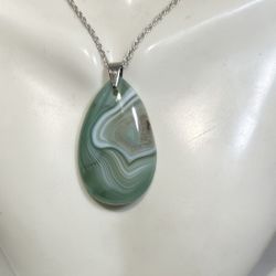 White And green Agate Charm Necklace 