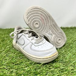 Nike Air Force 1 Low Boys Size 8C White Athletic Shoes Sneakers 314194 117 for Sale in Phoenix AZ OfferUp