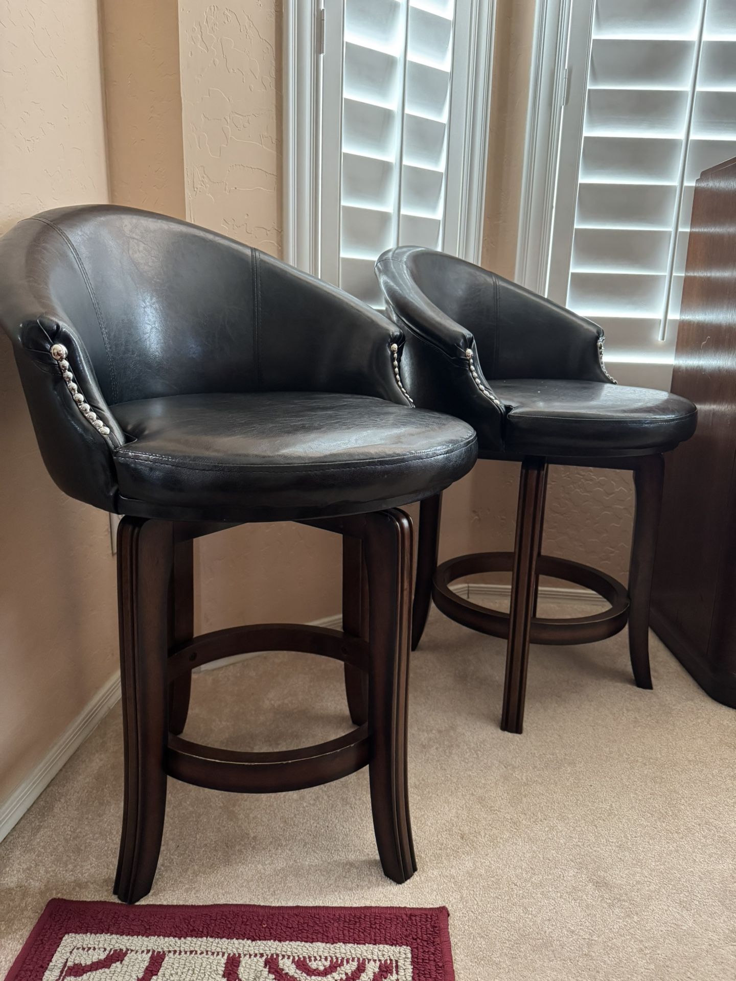 Stools-Counter Height