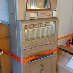 Candy Machine  1956 Stoner  