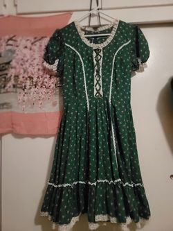 Woman's Dress