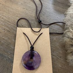 NWOT fluorite stone necklace with adjustable rope