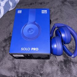 Beats Solo Pro