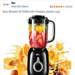 Bear Blender Model D-700W