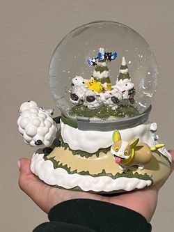 Pokémon Snow Globe with Pikachu and Friends