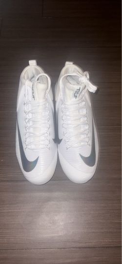 Nike White baseball Cleats