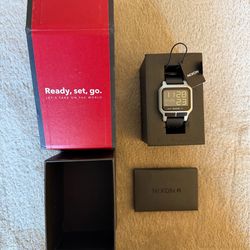 NIXON Heat