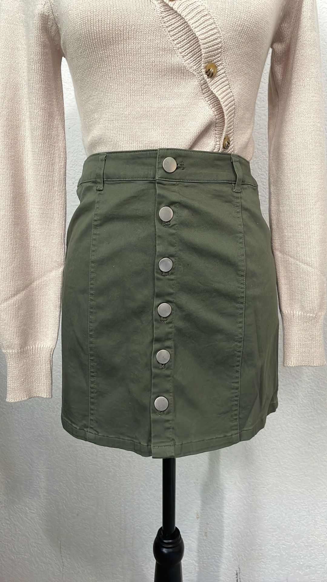 Forever 21 Military Green Button Up Mini Skirt - Small