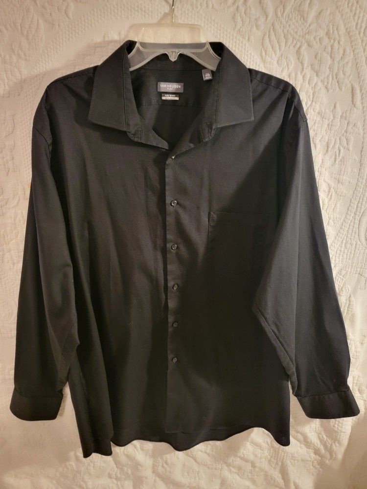 Van Heusen Men's Black Dress Shirt 17 1/2 34/35 Regular Fit