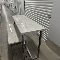 White Table Marble Design