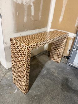 Console table