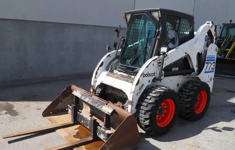 (2000) BOBCAT®773