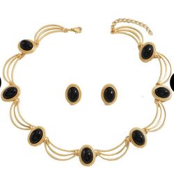 Necklace And Earrings Set 