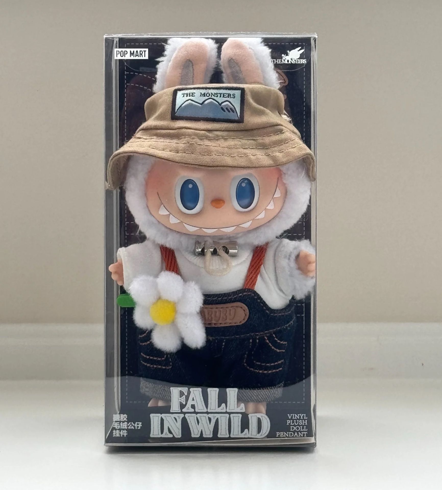 Pop Mart - Labubu Fall In Wild Pendant