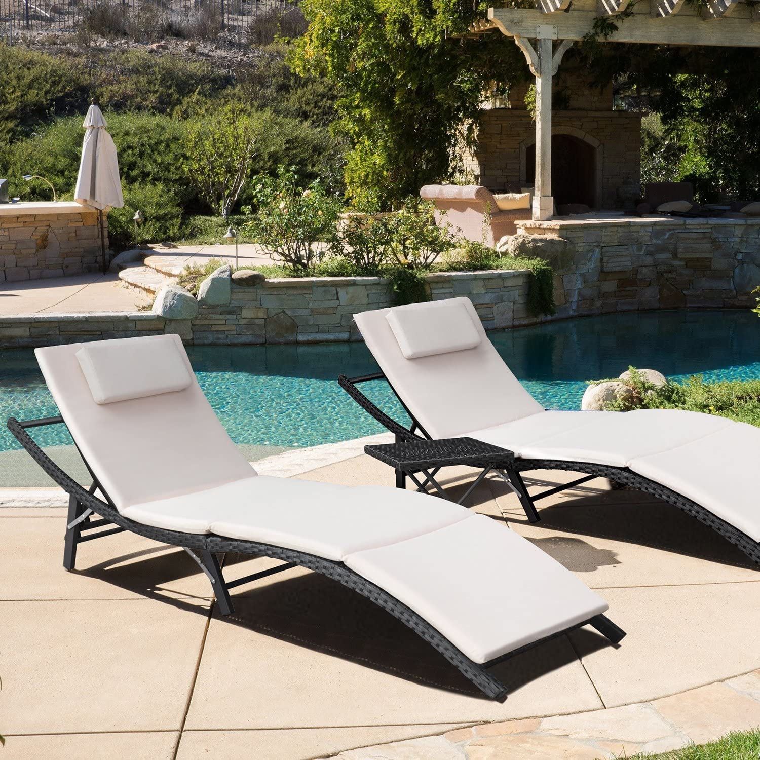 New 3 PCS Patio Furniture Outdoor Patio Lounge Chair Adjustable Folding Lawn Poolside Chaise Lounge Chair PE Rattan Patio Seating with Folding Table a