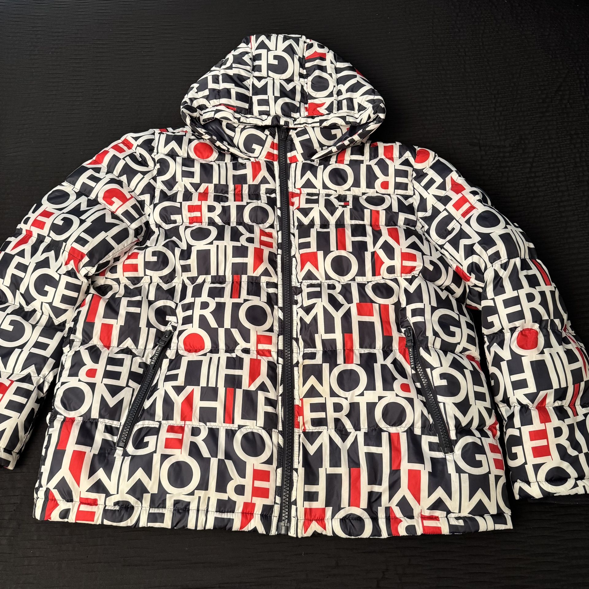 Tommy Hilfiger All Over Print Puffer Jacket Size 2XL Parka Quilted Logo Hooded XXL