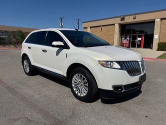 Lincoln MKX SUV White