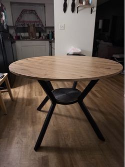 Round table