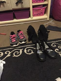 Shoe lot size 3